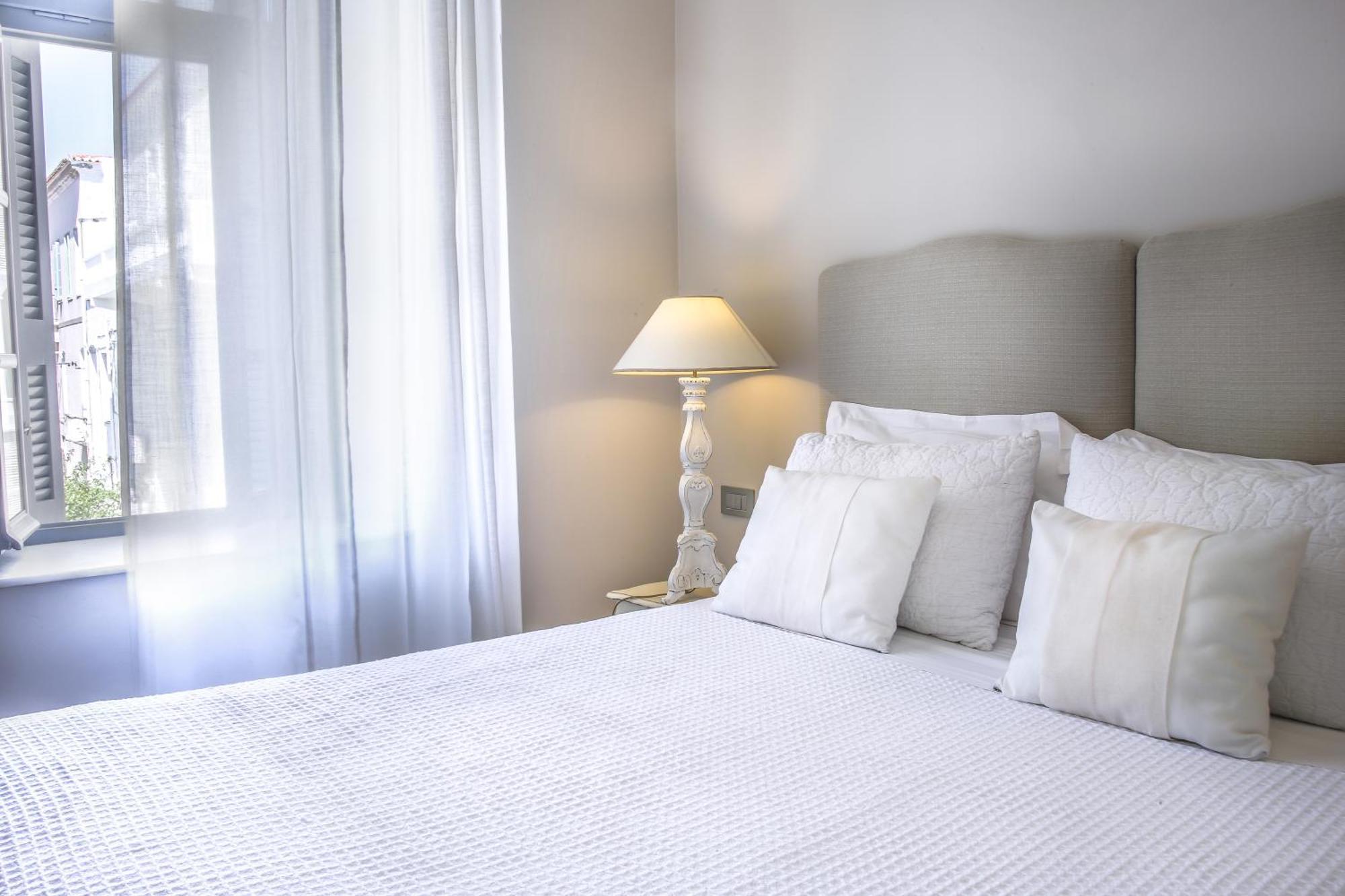 Micra Anglia Boutique Hotel & Spa Андрос Екстер'єр фото